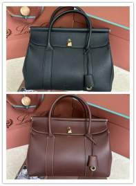 Picture of Loro Piana Handbags _SKUfw189475380fw